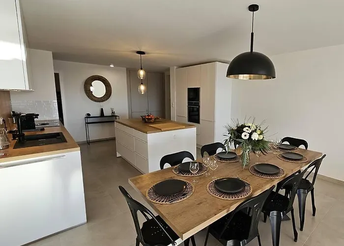 Nouveau Superbe - Rsd Calypso Tiuccia Apartment *